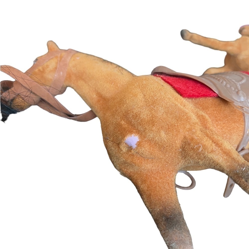Toy Plastic Flocked Coated Felt 2 Horses and 2 Foals and Accessories - Picture 7 of 15